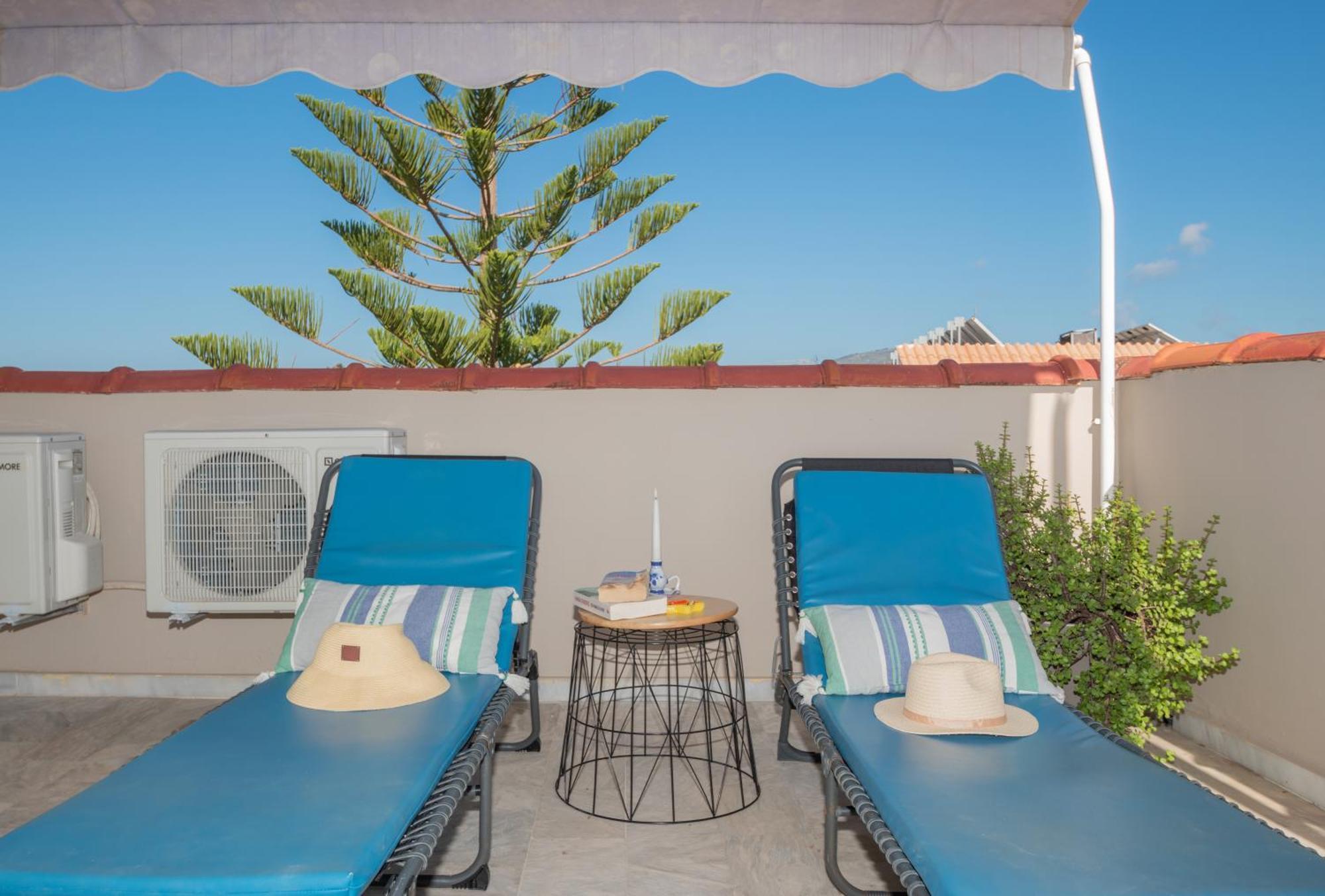 Anadiomeni Pool & Beach *